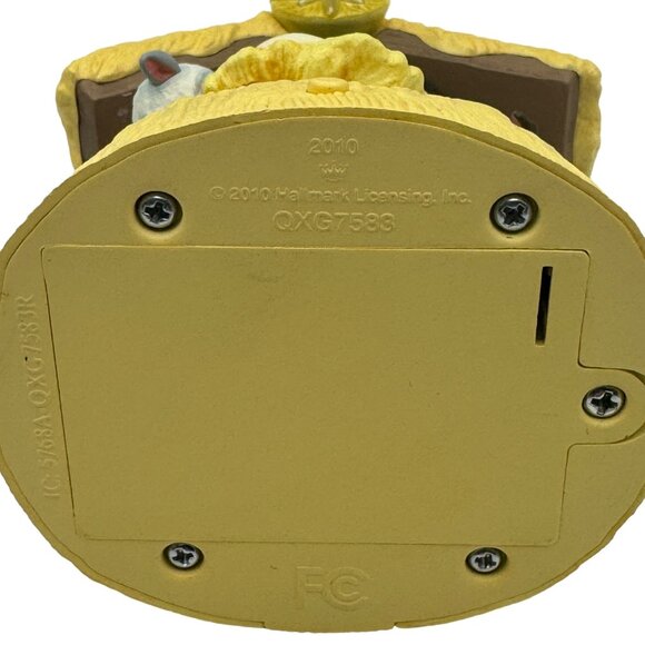 Hallmark Keepsake Nativity Scene Ornament  Magic Light & Sound  Christmas - Picture 6 of 6